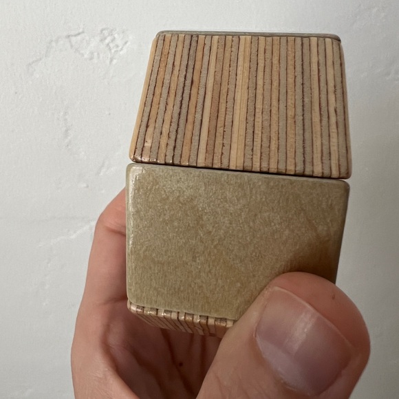 Octagonal chunky modern plywood sea foam light wood geometric bangle bracelet - Picture 11 of 14